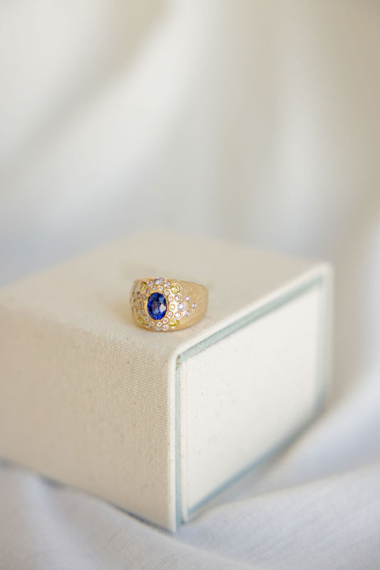 Sapphire confetti