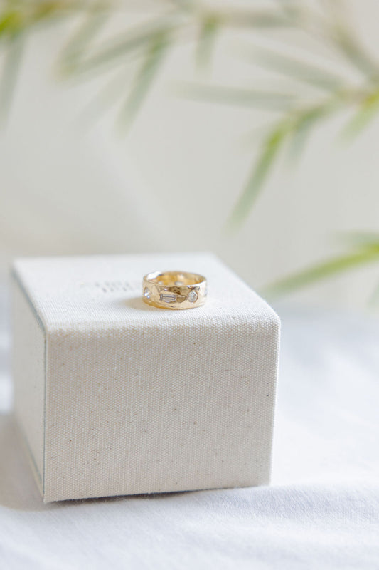 wedding band