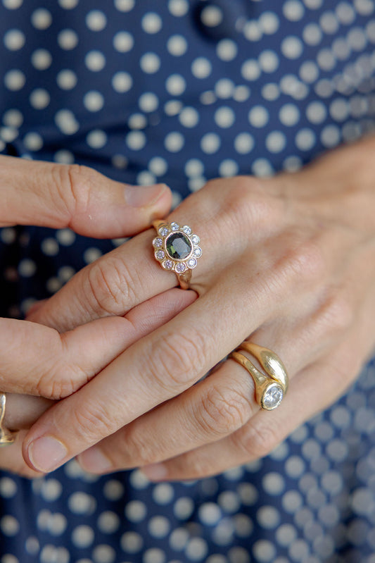 sapphire halo ring