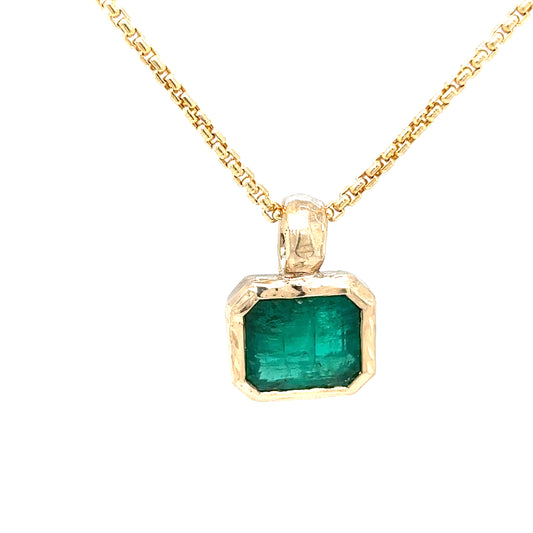 Emerald pendant