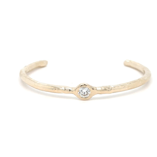 Single diamond cuff